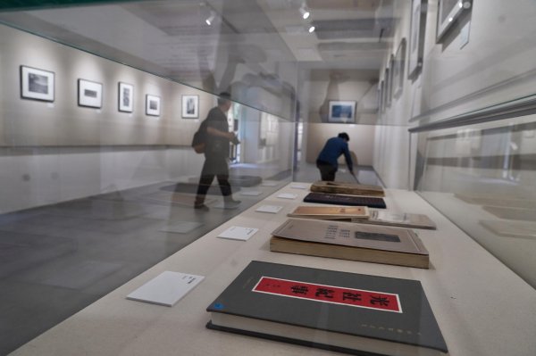 炒股配资首选 中山公园上新展，京城首个摄影团体百年前作品集中亮相